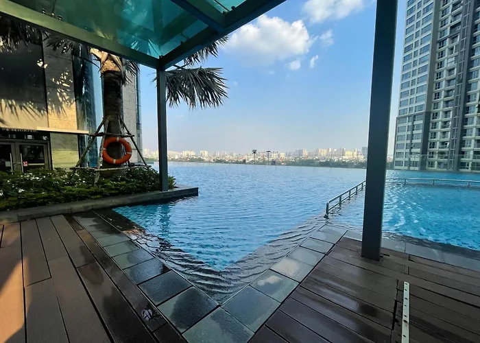 Landmark 81 Condotel Garden Bay