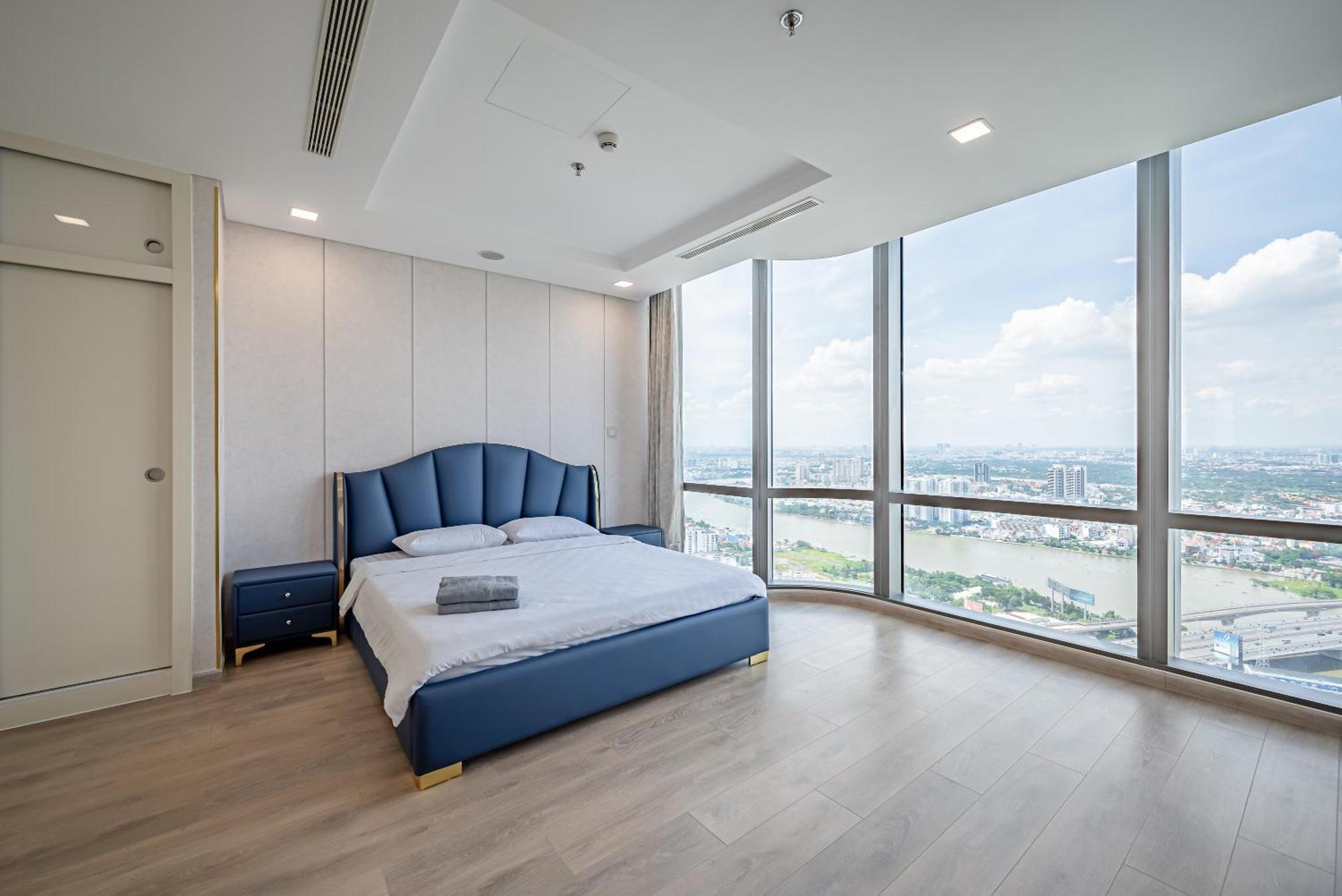 Landmark 81 Condotel Garden Bay *